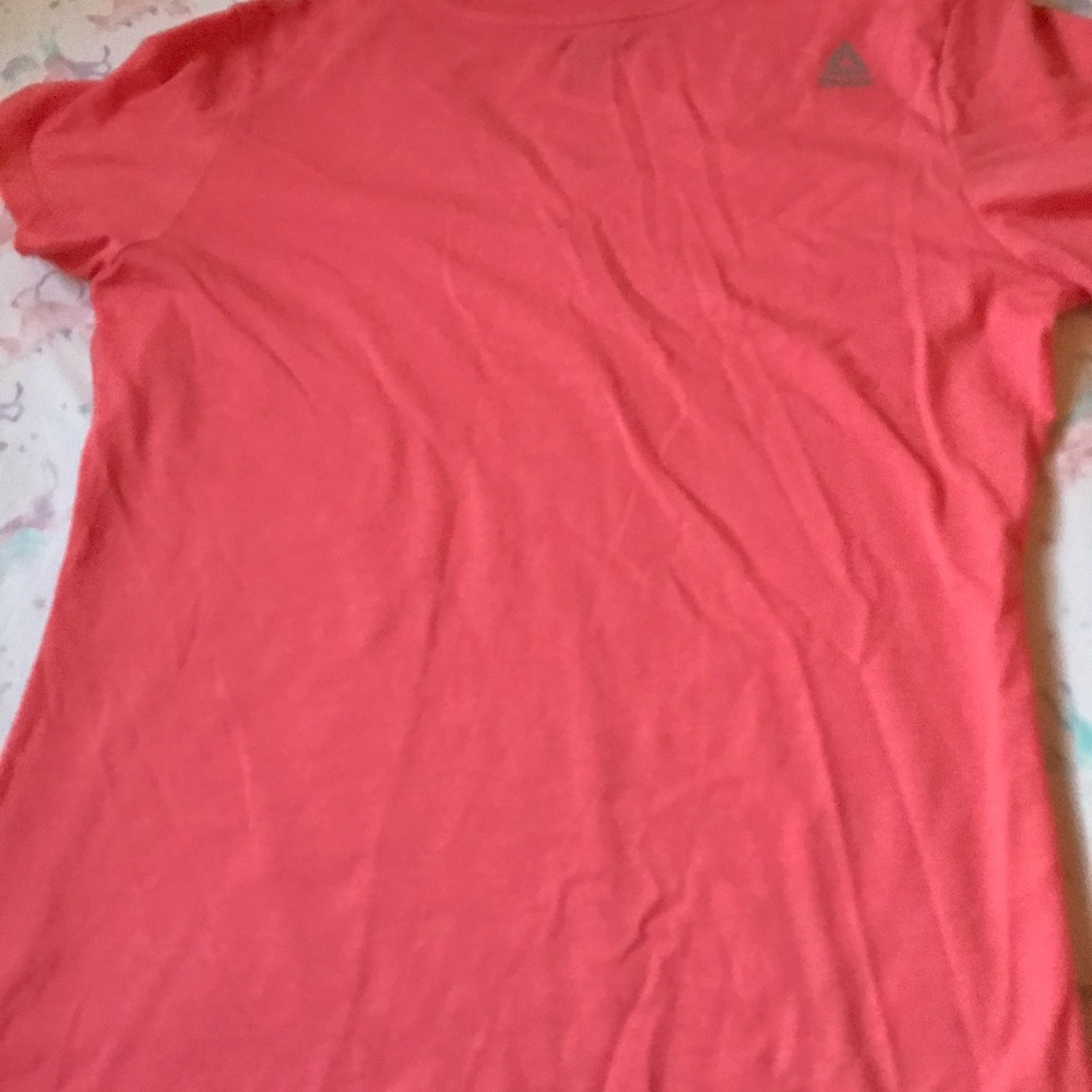 Pink Reebok shirt - Picture 3 of 3